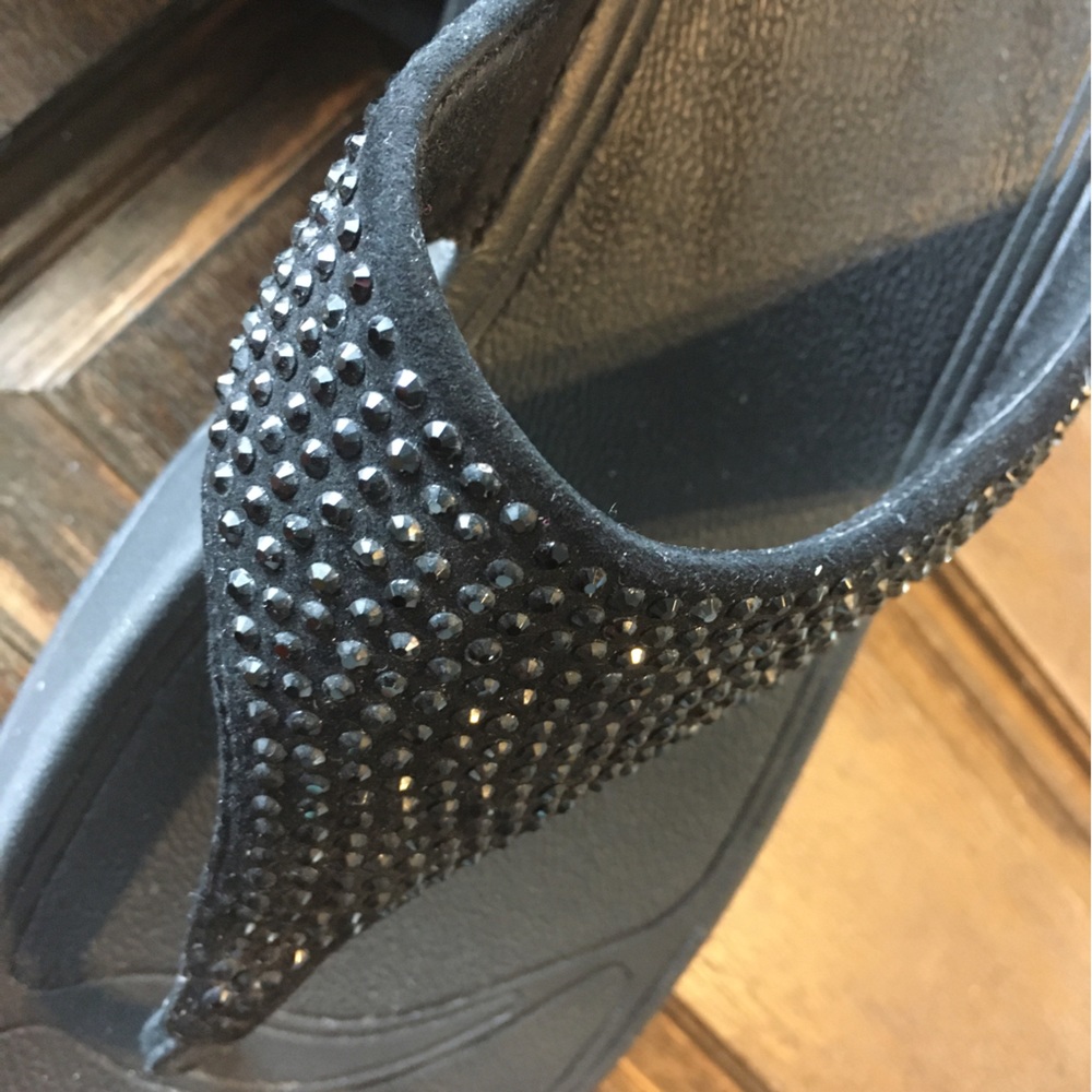 FitFlop Sandals - Picture 2 of 5